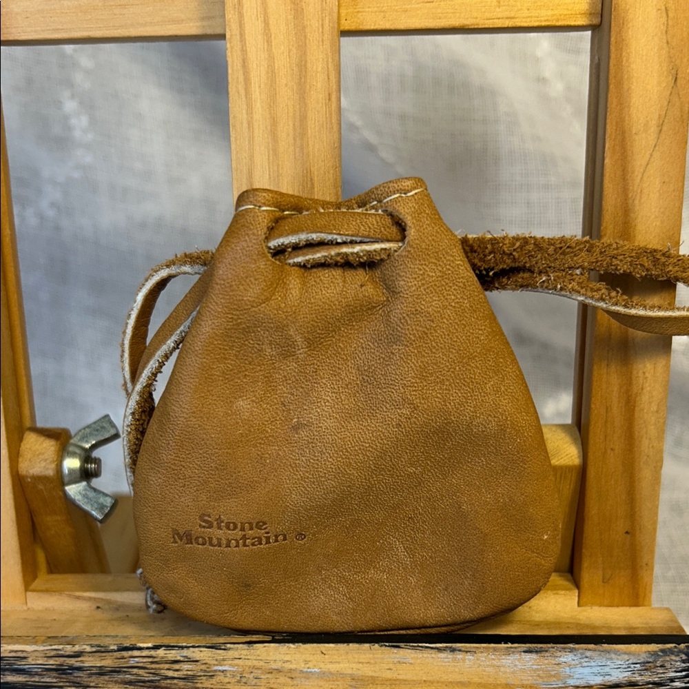 Stone Mountain leather coin pouch